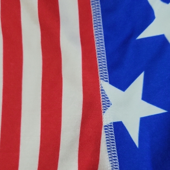 FLEO Colorful Workout Shorts - Picture 5 of 5